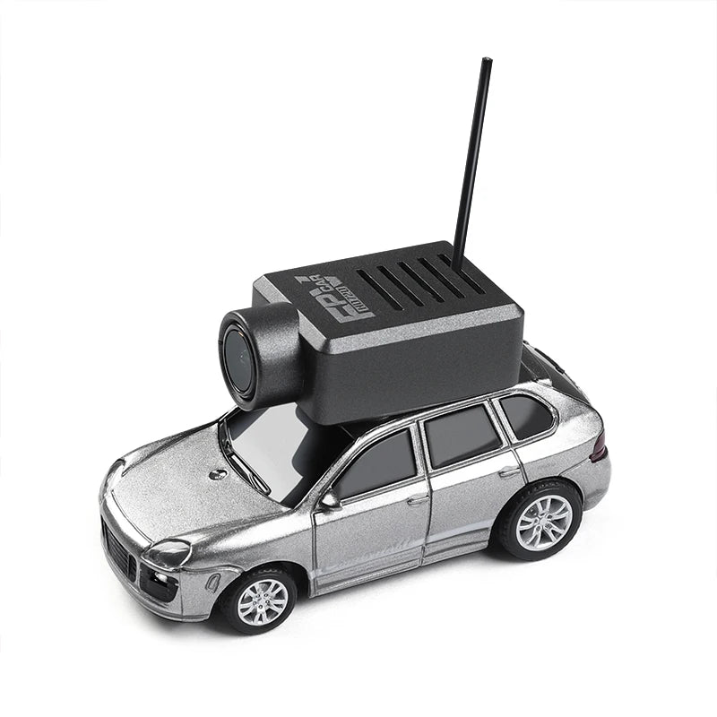FPV RC automobilis su kamera – valdomas telefonu